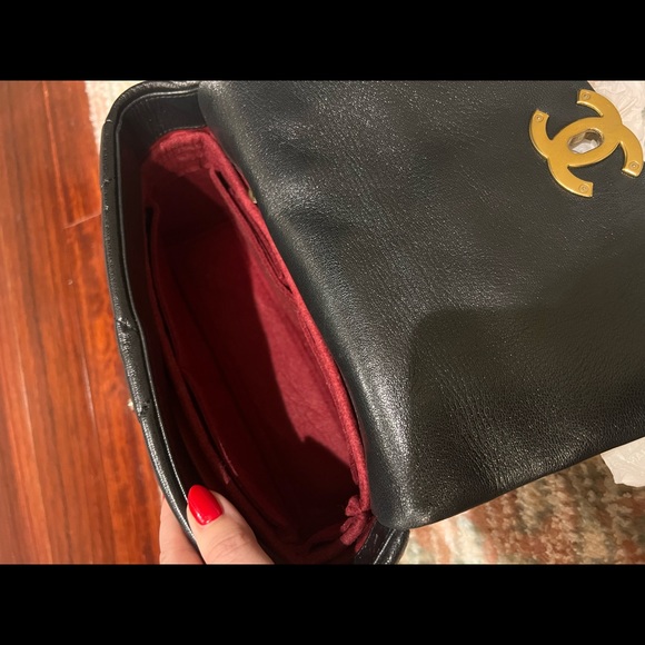 Chanel 19 Small Goatskin - Picture 8 of 10